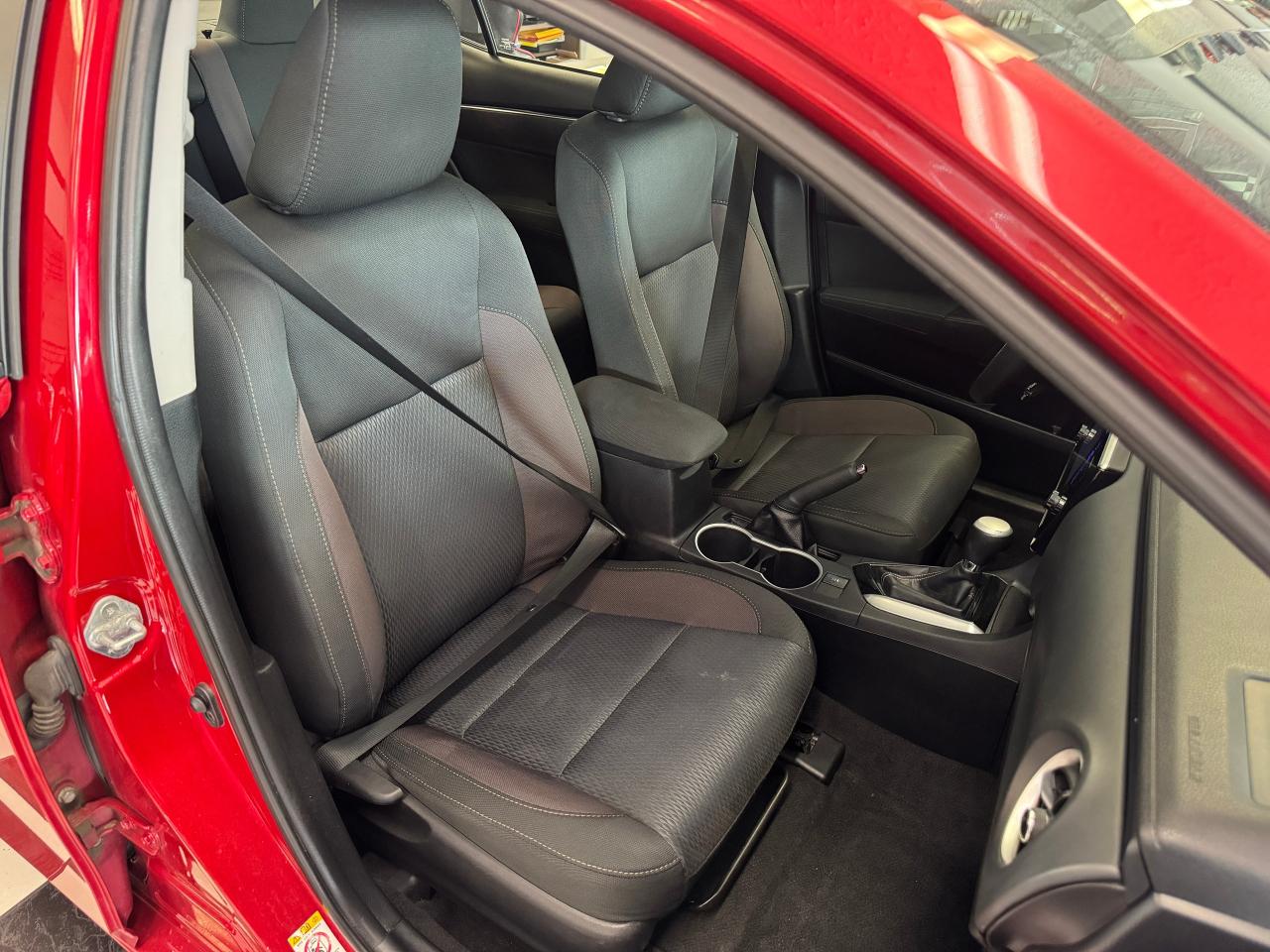2017 Toyota Corolla LE+Camera+Heated Seats+A/C+Cruise Photo23