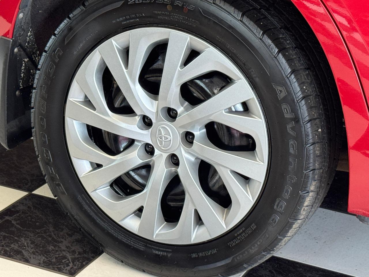 2017 Toyota Corolla LE+Camera+Heated Seats+A/C+Cruise Photo47