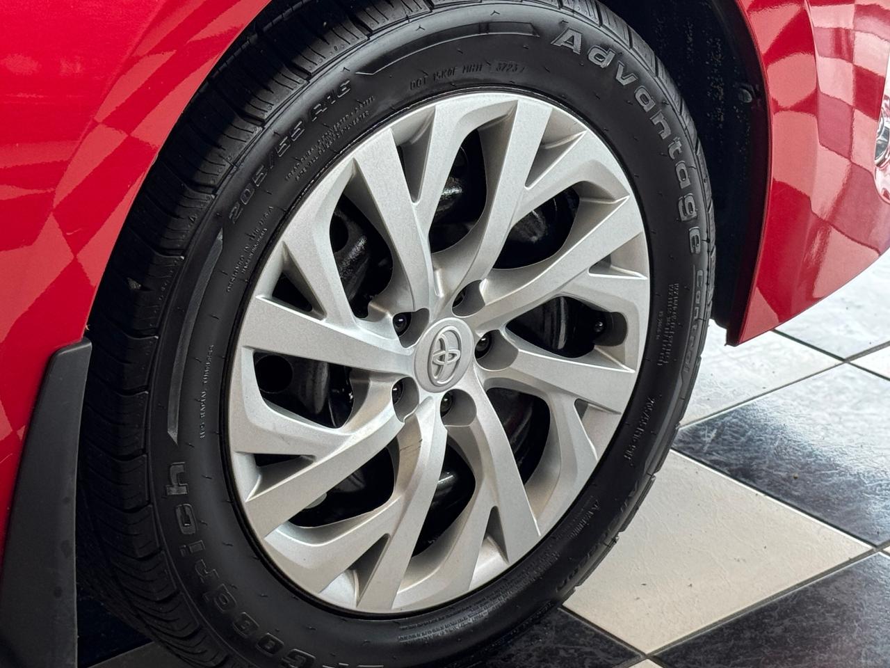 2017 Toyota Corolla LE+Camera+Heated Seats+A/C+Cruise Photo105