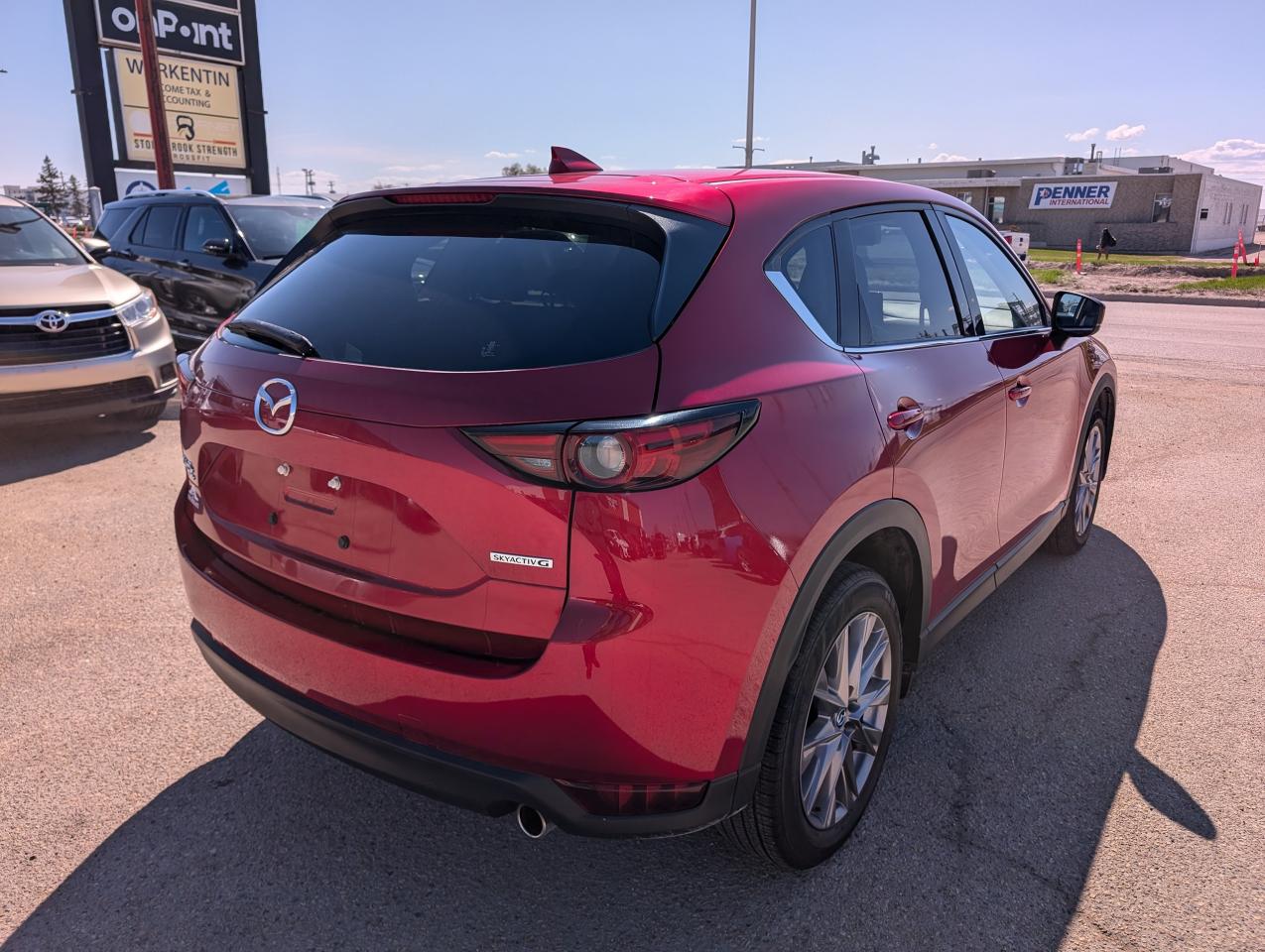 2021 Mazda CX-5 GT | COOLED SEATS | LEATHER - Photo #4