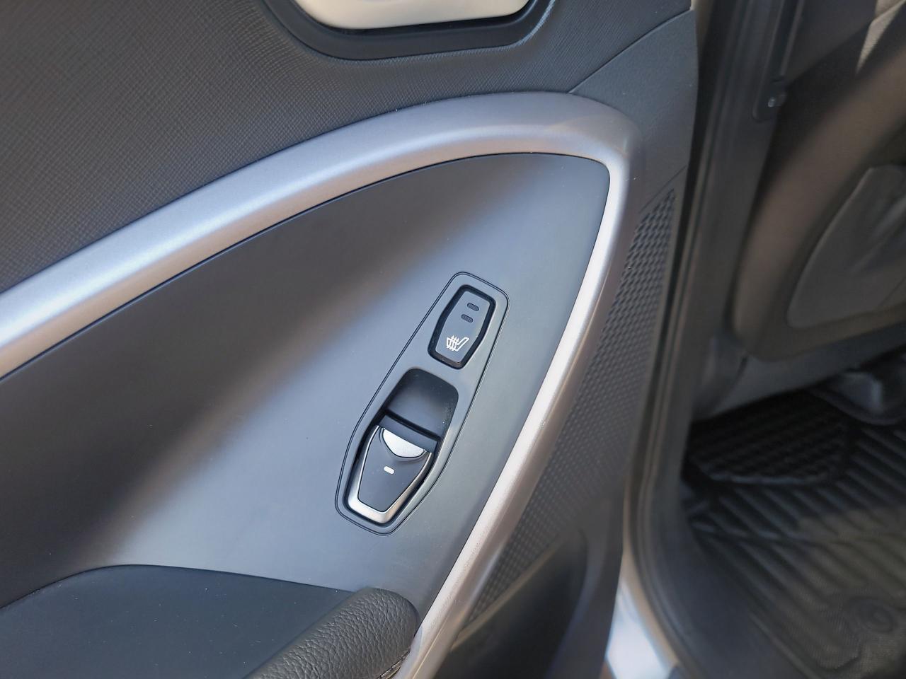 2015 Hyundai Santa Fe Sport Premium - Photo #15