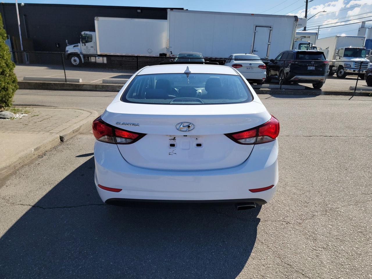 2015 Hyundai Elantra GLS - Photo #7