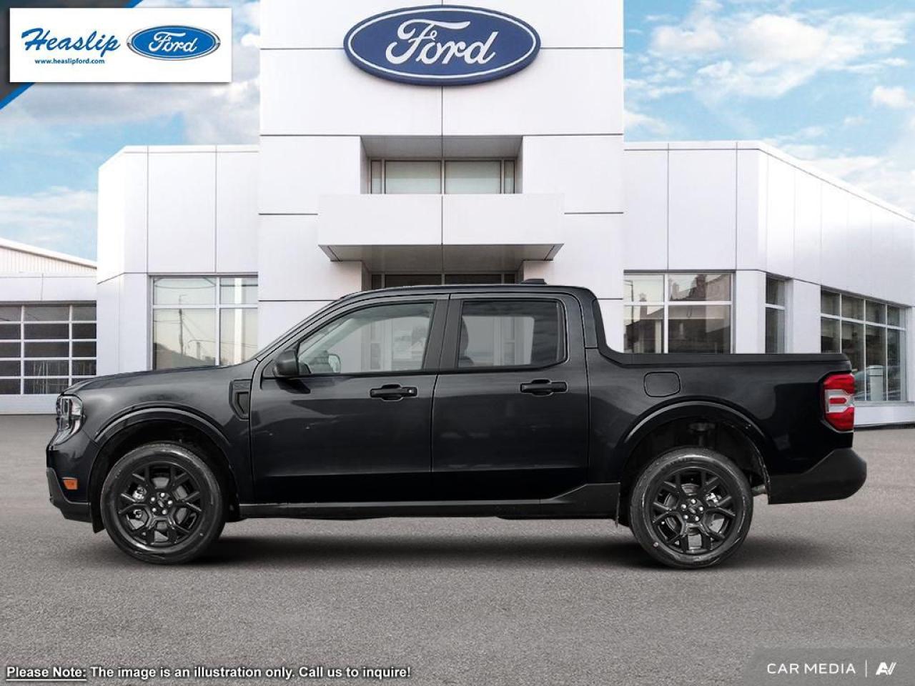 2025 Ford Maverick XLT Photo2