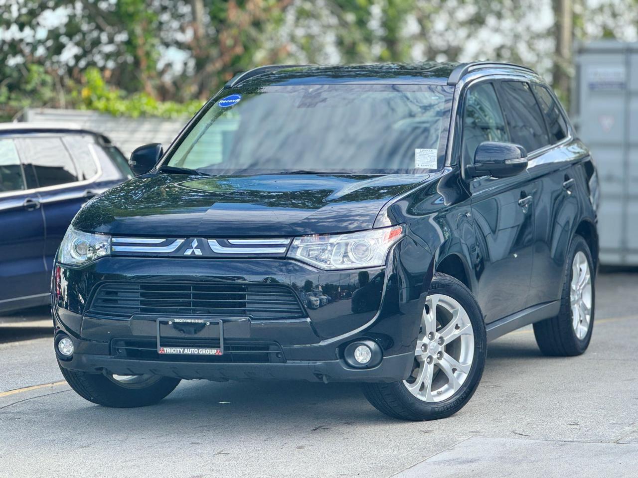 Used 2014 Mitsubishi Outlander GT - Leather, Power Tailgate, Sunroof, Backup Cam for sale in Coquitlam, BC