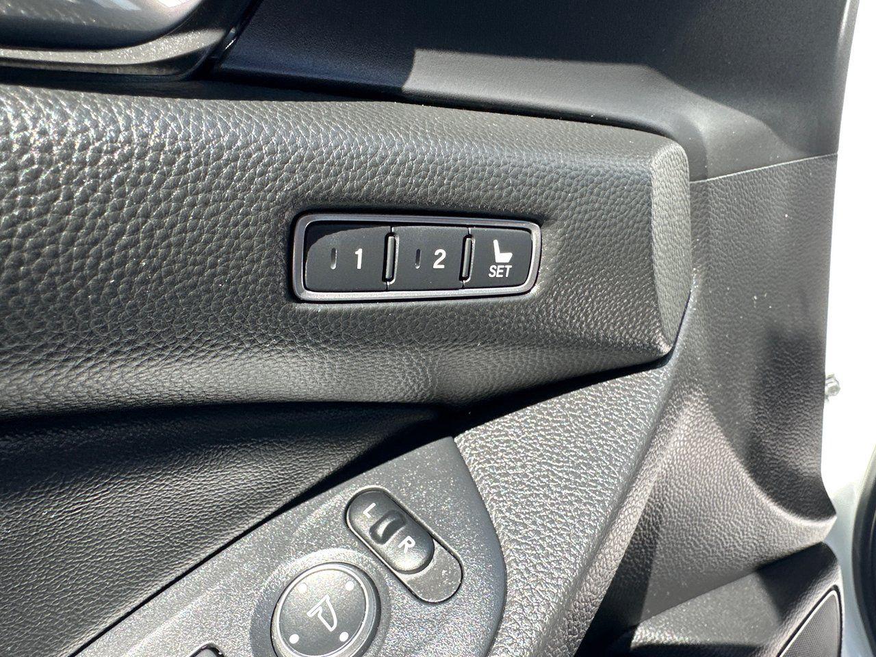 12496513