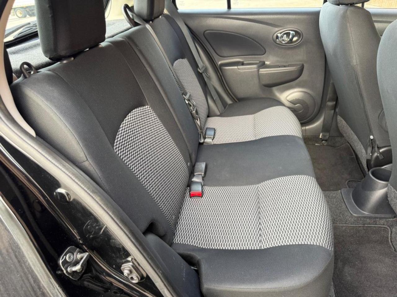 2015 Nissan Micra SV | CLEAN CARFAX | LOW KMS | BACK-UP CAM | BLUETOOTH | - Photo #17