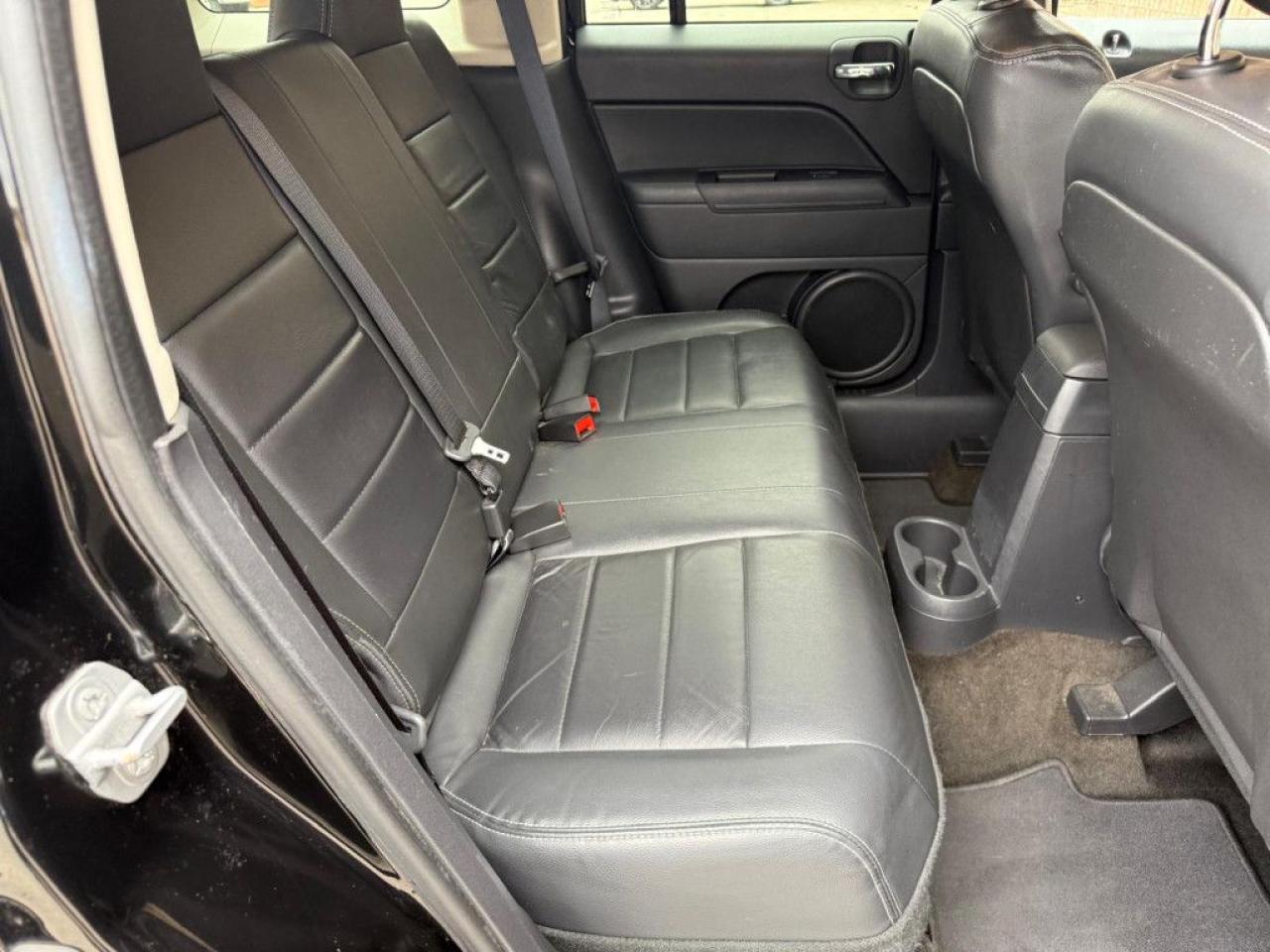 2015 Jeep Patriot HIGH ALTITUDE | CLEAN CARFAX | 4X4 | LEATHER | SUNROOF | REMOTE STARTER | POWER SEATS | HEATED SEATS | - Photo #18