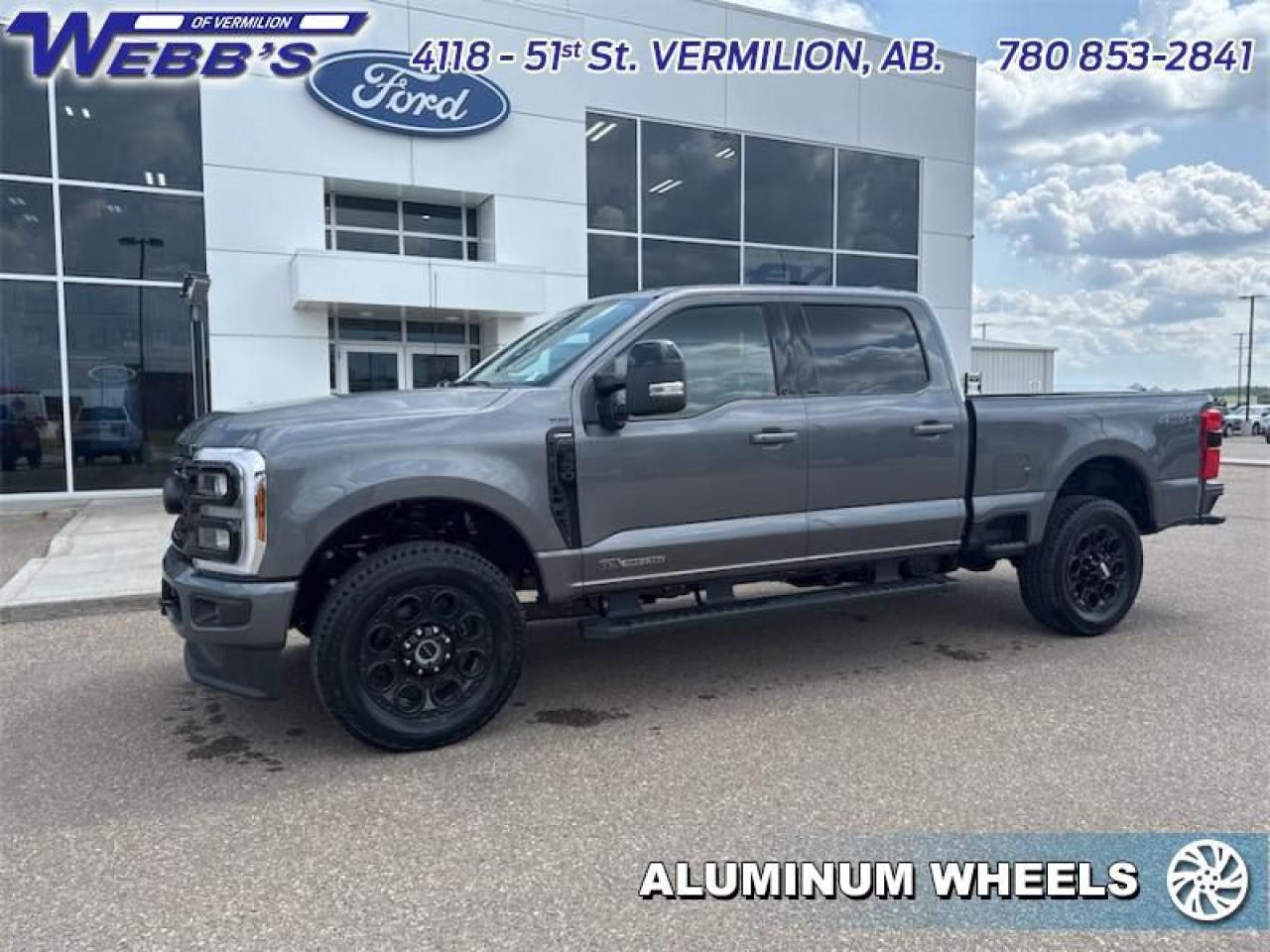 2025 Ford F-350 Super Duty Lariat Photo