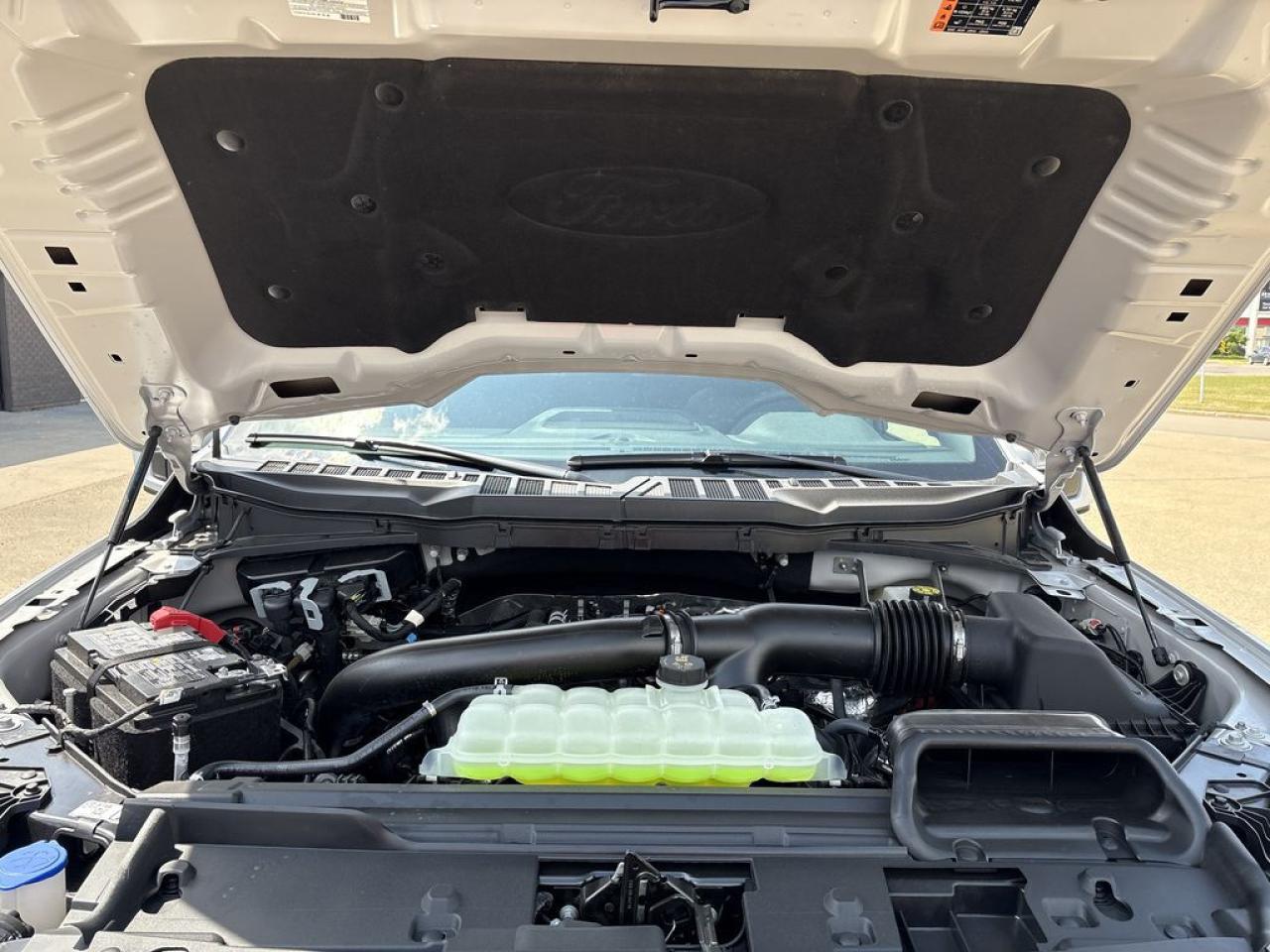 2025 Ford F-150 LARIAT 5.5' Box 501A Photo5