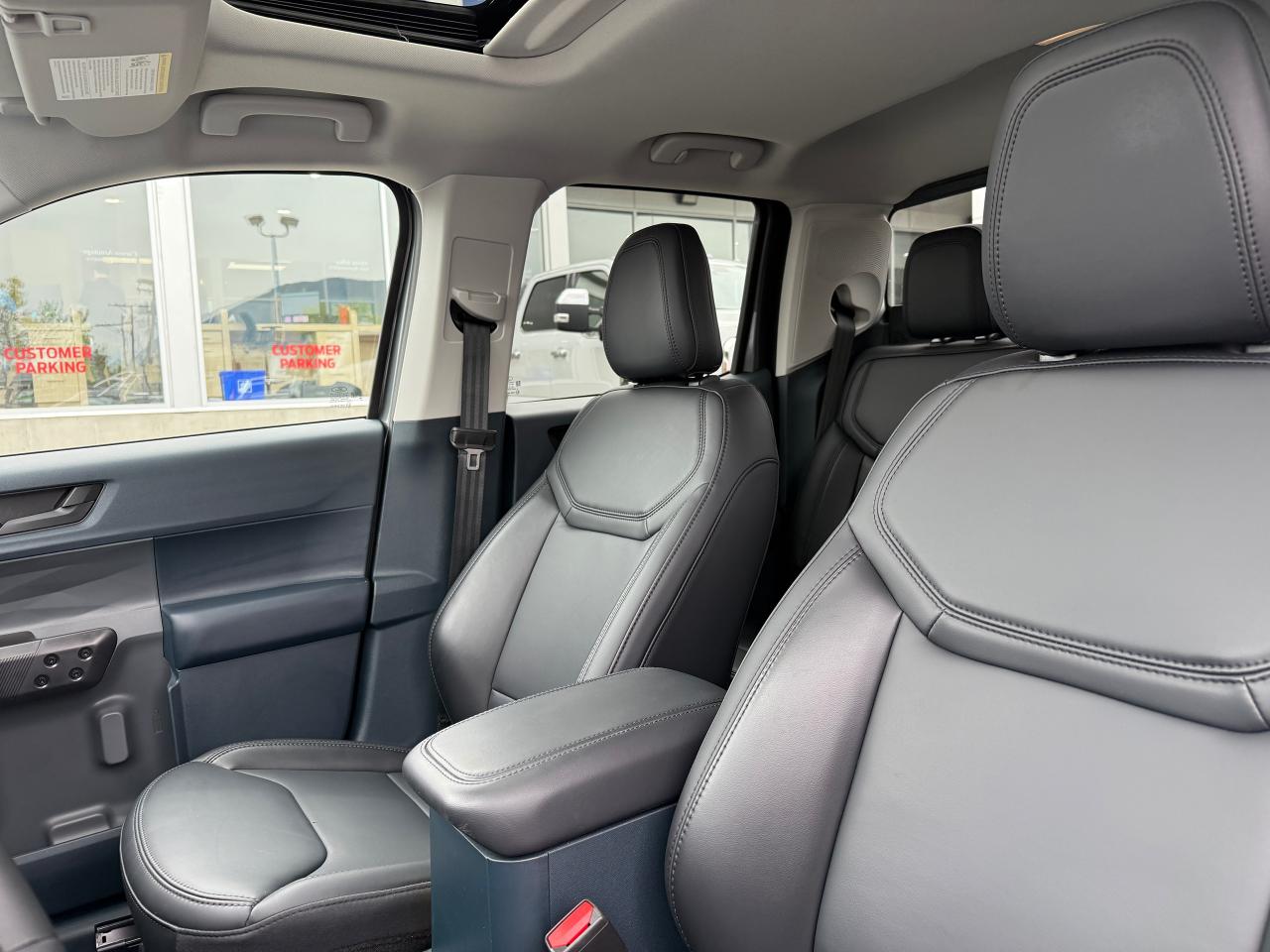 2024 Ford Maverick Lariat Photo5