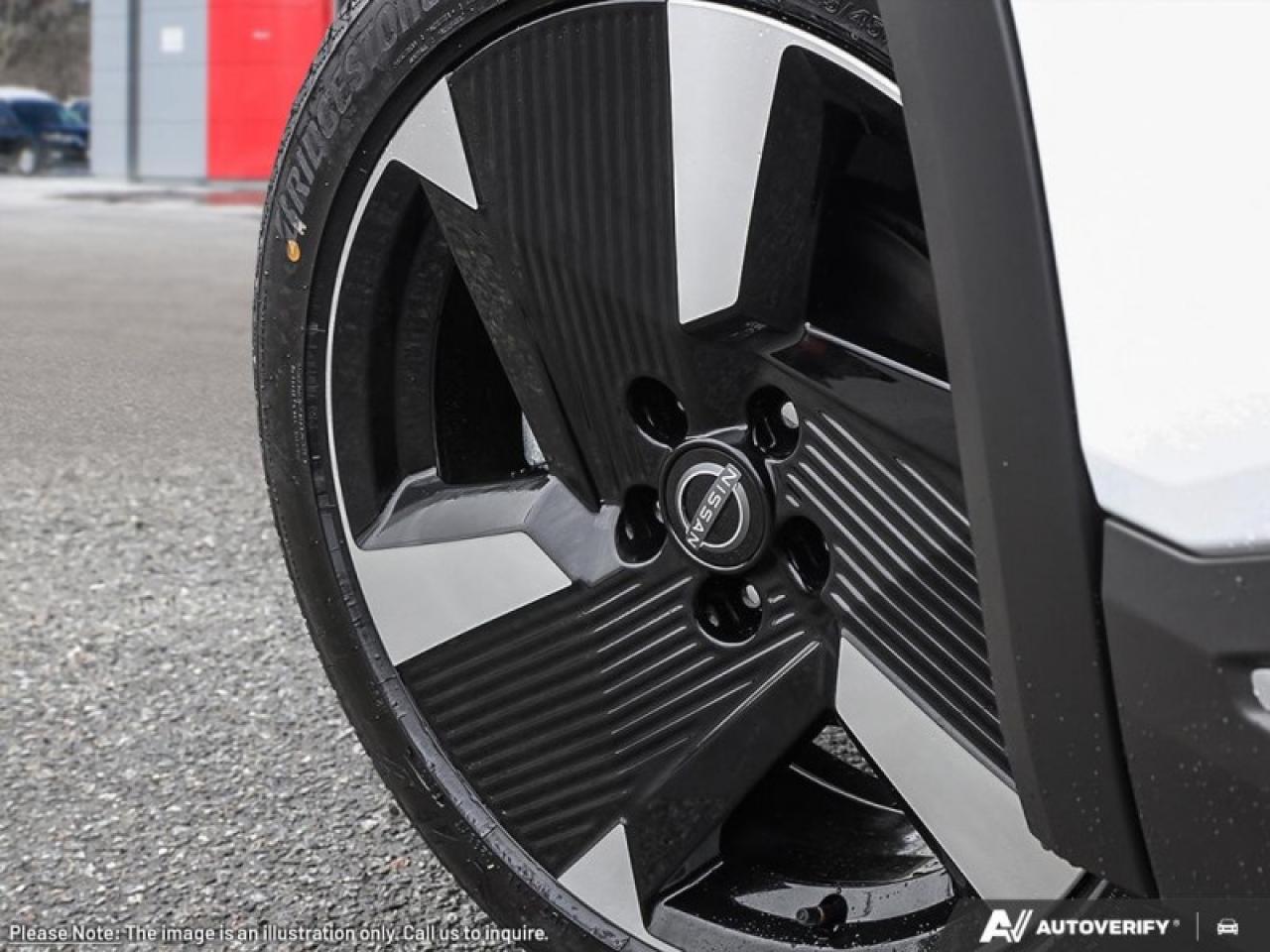 2025 Nissan Kicks SR  -  360 Camera -  Heated Seats Photo