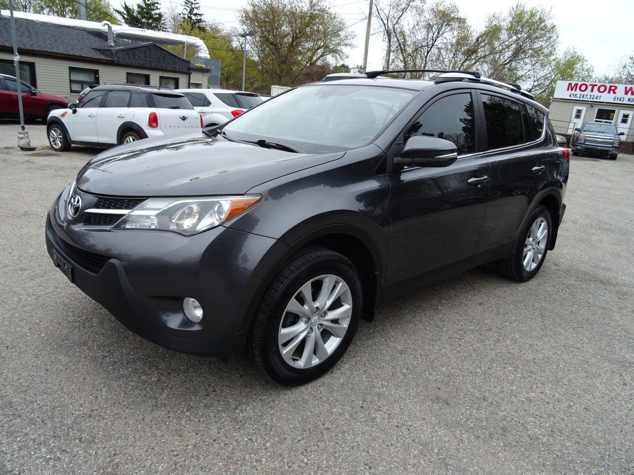 2015 Toyota RAV4 LIMITED  - Photo #2