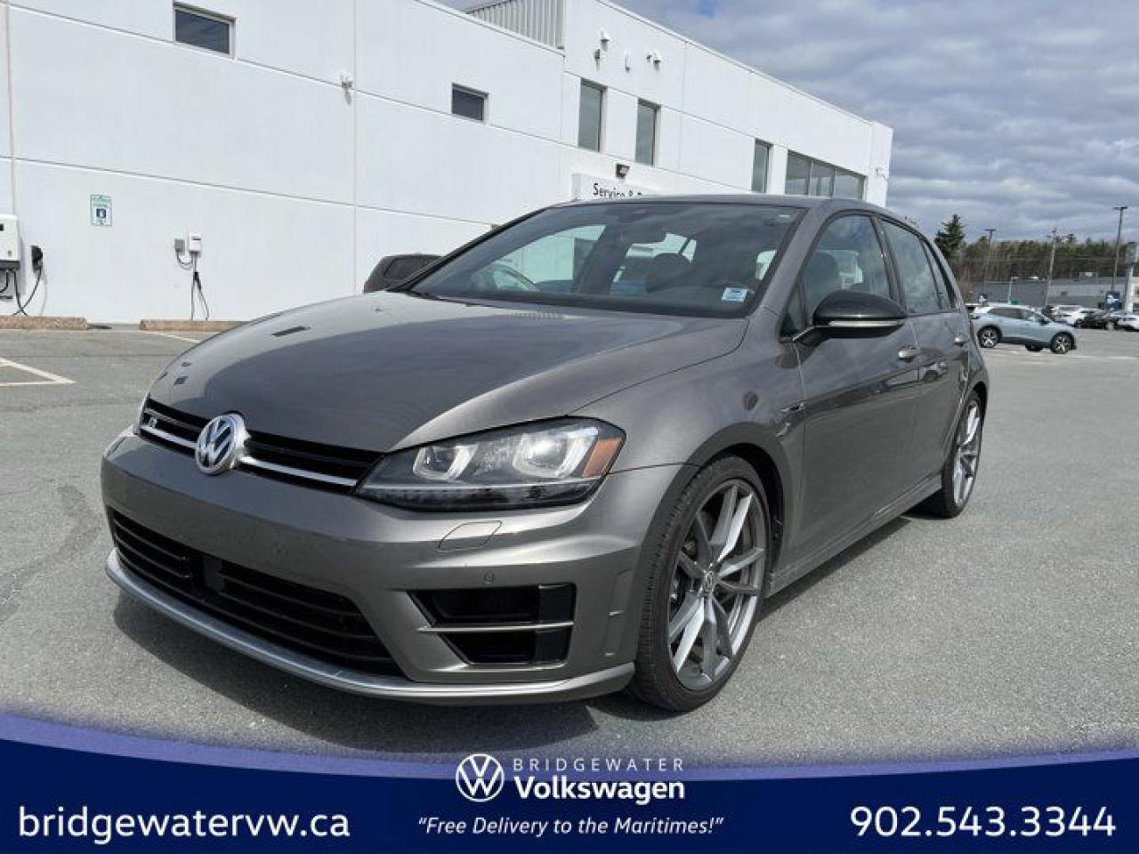 Used 2017 Volkswagen Golf R Base for sale in Hebbville, NS
