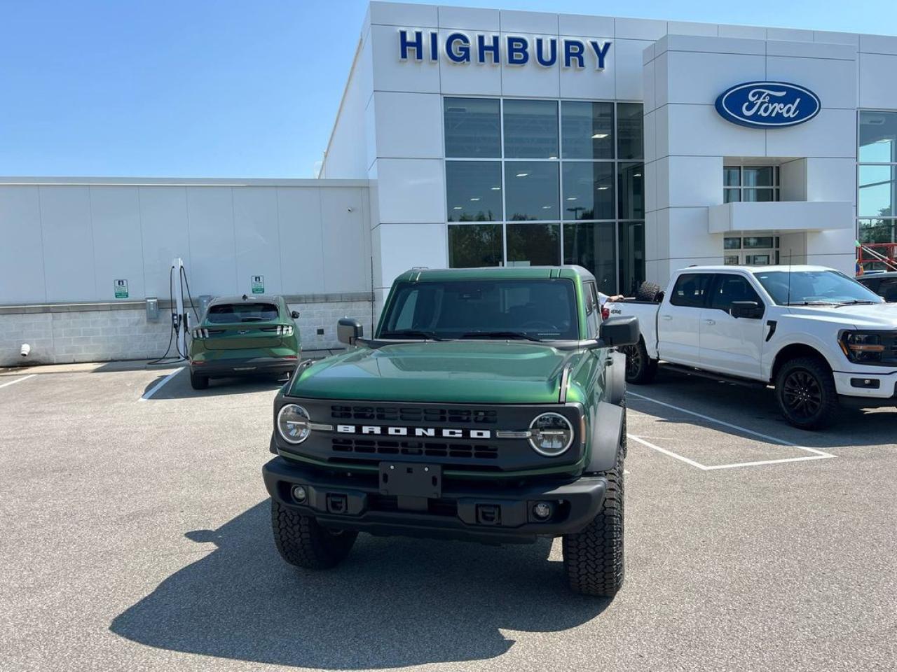 New 2025 Ford Bronco Big Bend for sale in London, ON