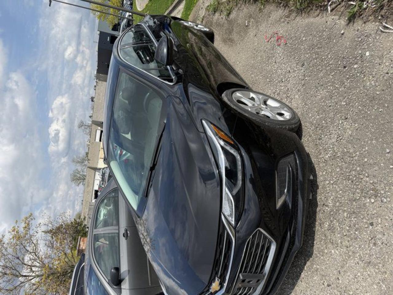 Used 2018 Chevrolet Cruze Premier | Leather | Sunroof | Nav | Heated Wheel + Seats | Bose | Rear Camera | Bluetooth | and More for sale in Guelph, ON