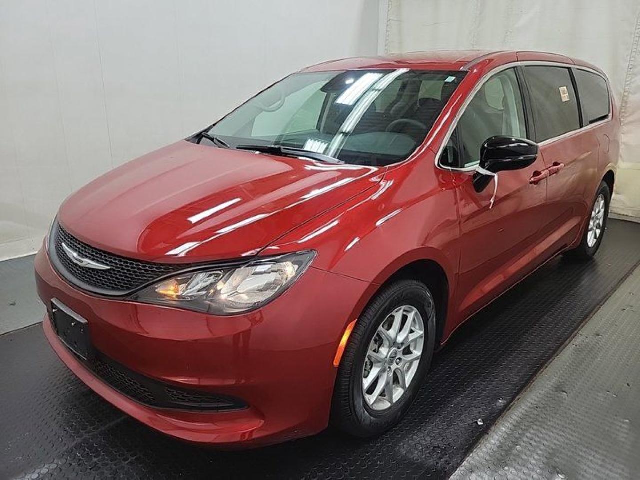 Used 2024 Dodge Grand Caravan SXT| Nav | BSM | Heated Wheel + Seats | Power Liftgate + Sliders | Remote Start | and More ! for sale in Guelph, ON
