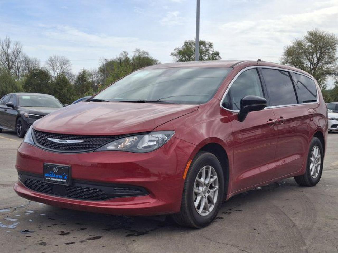 Used 2024 Dodge Grand Caravan SXT| Nav | BSM | Heated Wheel + Seats | Power Liftgate + Sliders | Remote Start | and More ! for sale in Guelph, ON