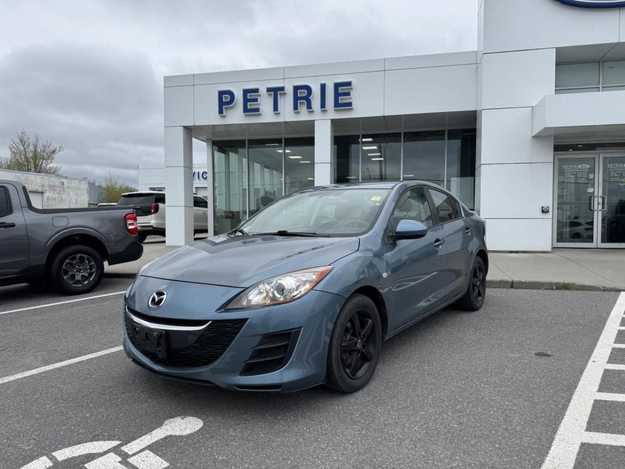 Used 2010 Mazda MAZDA3 GX for sale in Kingston, ON