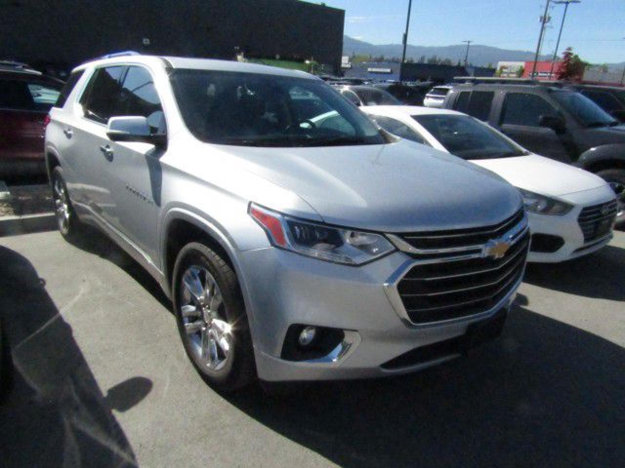Used 2020 Chevrolet Traverse Premier FORWARD COLLISION! LANE DEPARTURE! REAR CROSS TRAFFIC ALERT! for sale in Kelowna, BC