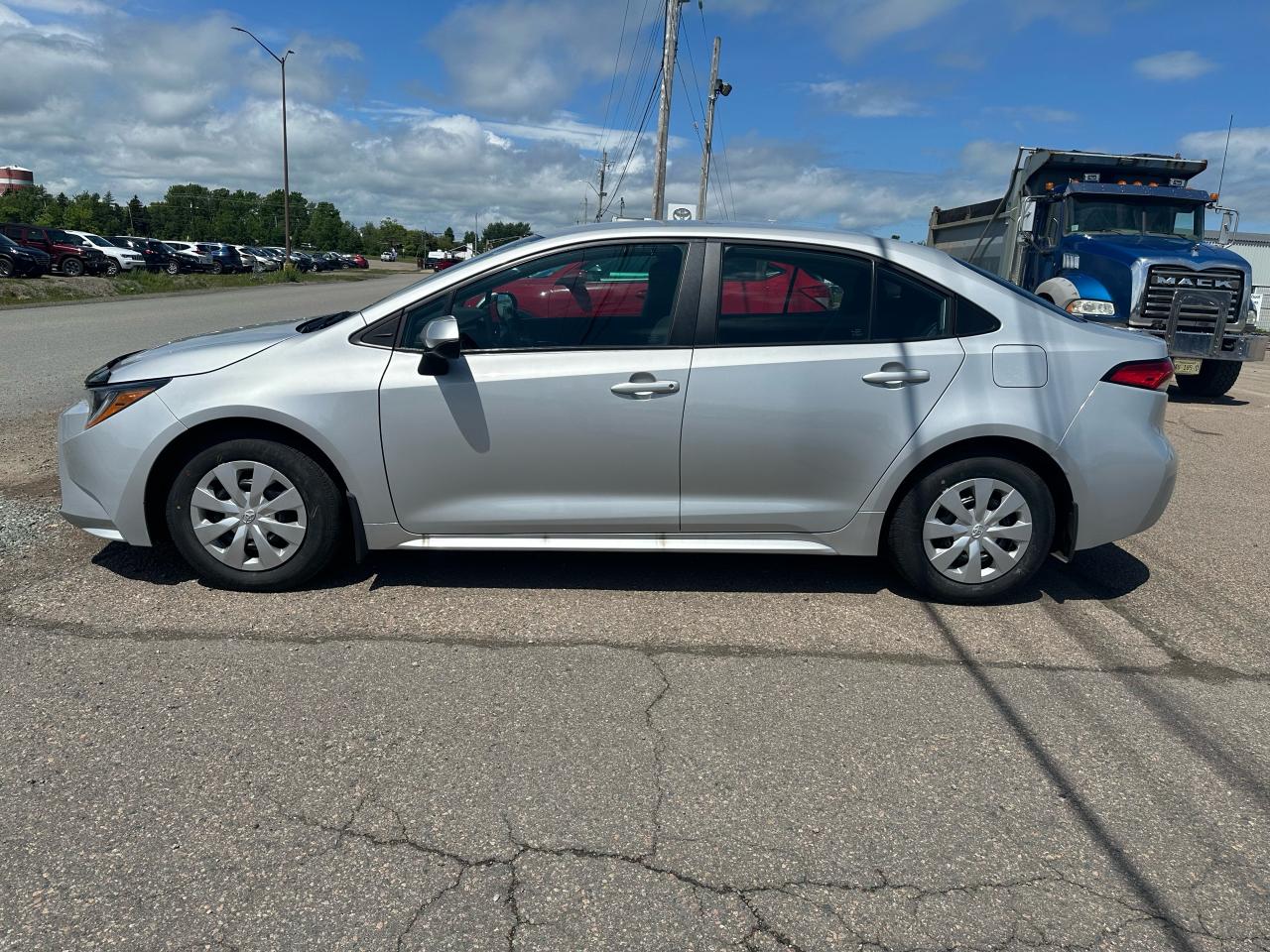 2022 Toyota Corolla L Photo