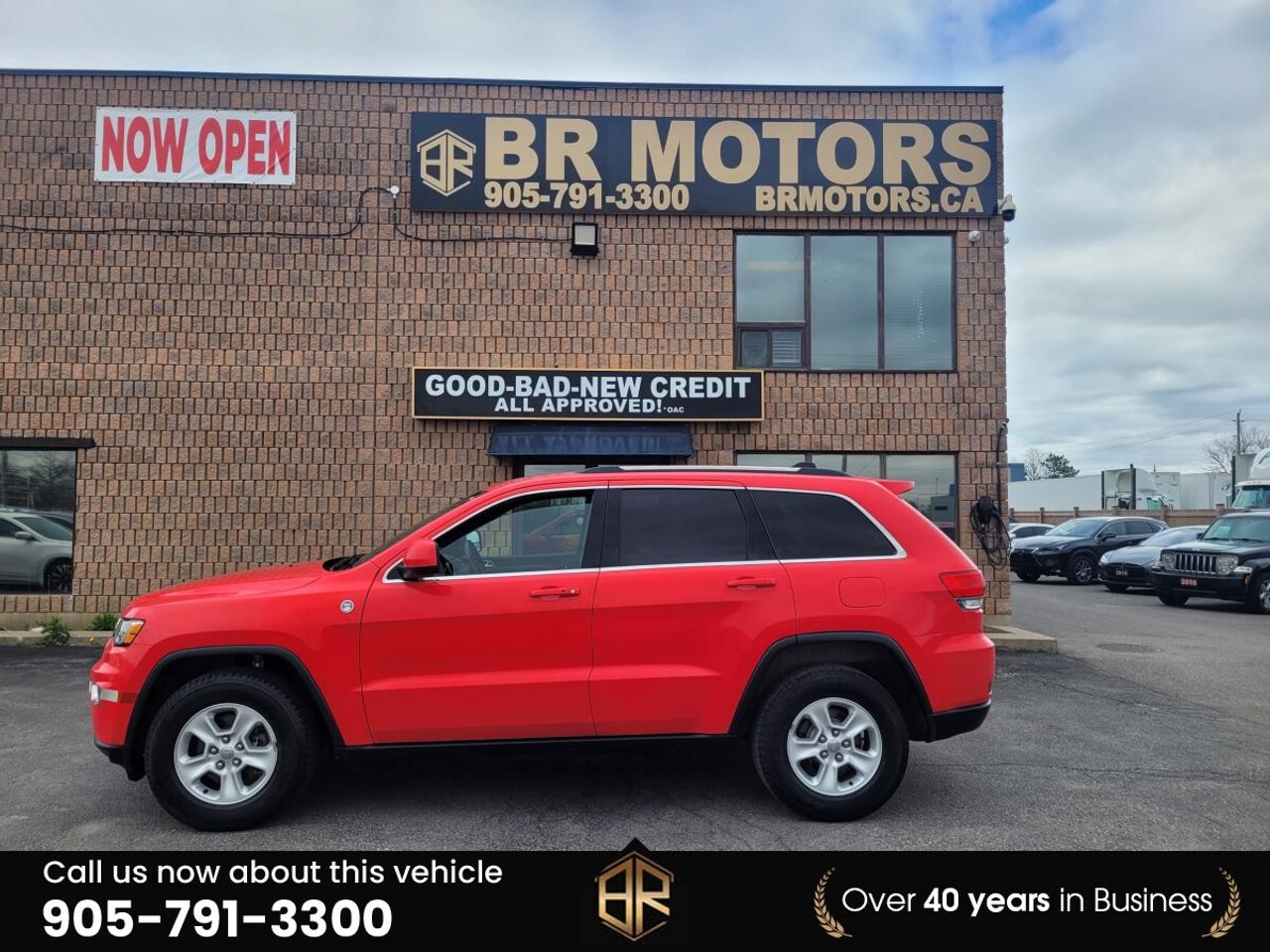 2017 Jeep Grand Cherokee Laredo | No Accidents Reported | AWD Photo