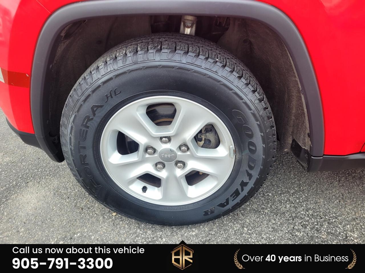 2017 Jeep Grand Cherokee Laredo | No Accidents Reported | AWD Photo