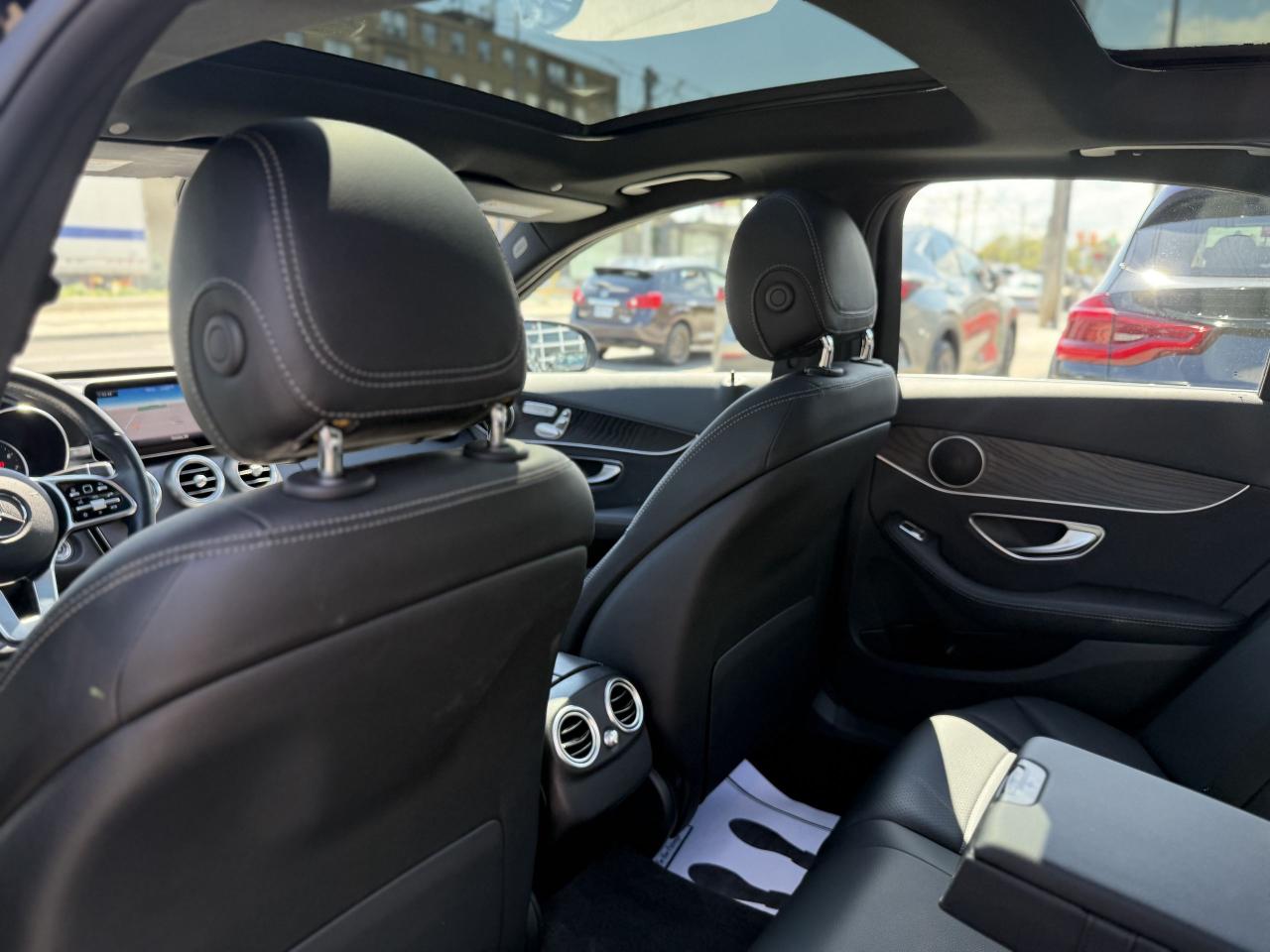 2019 Mercedes-Benz C-Class C300 //AMG SPORT | PANO | LOADED - Photo #39