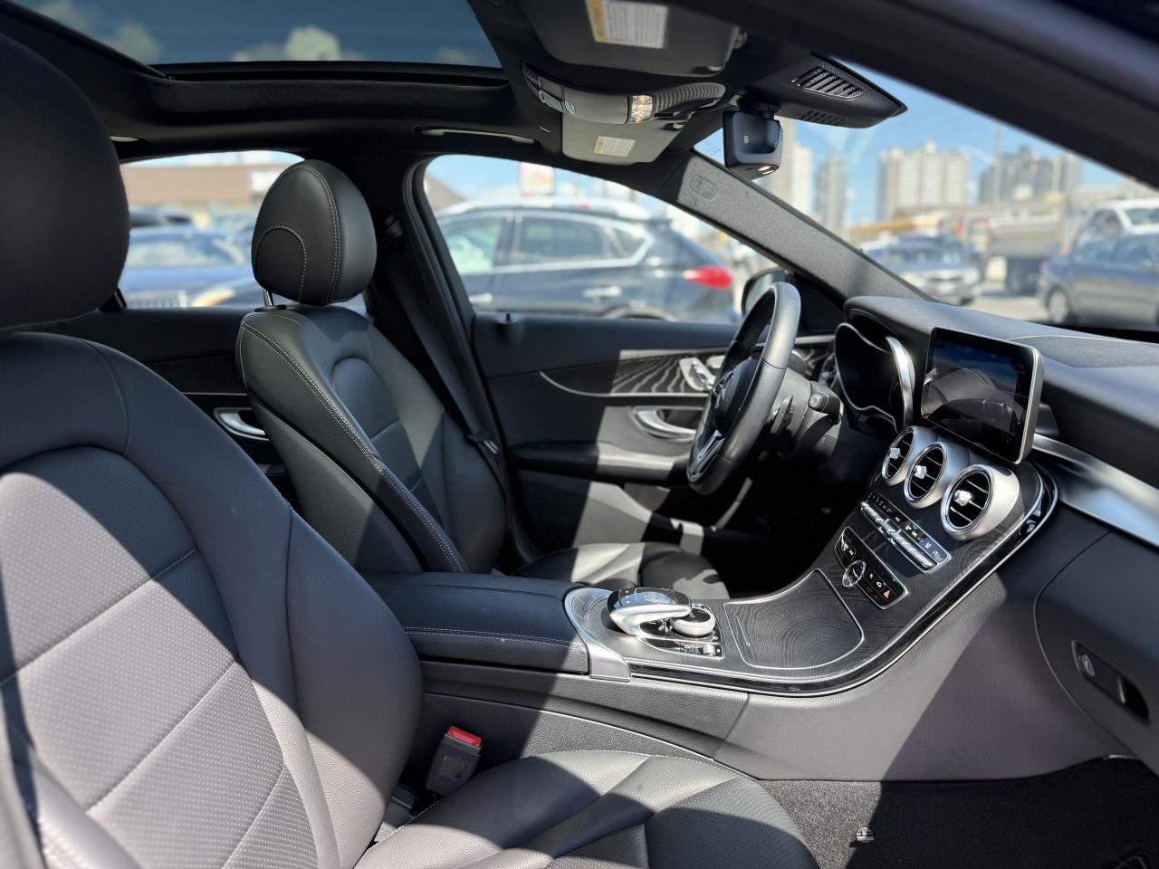 2019 Mercedes-Benz C-Class C300 //AMG SPORT | PANO | LOADED - Photo #31