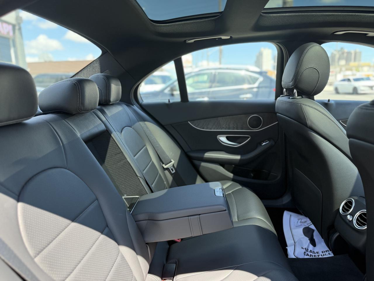 2019 Mercedes-Benz C-Class C300 //AMG SPORT | PANO | LOADED - Photo #34