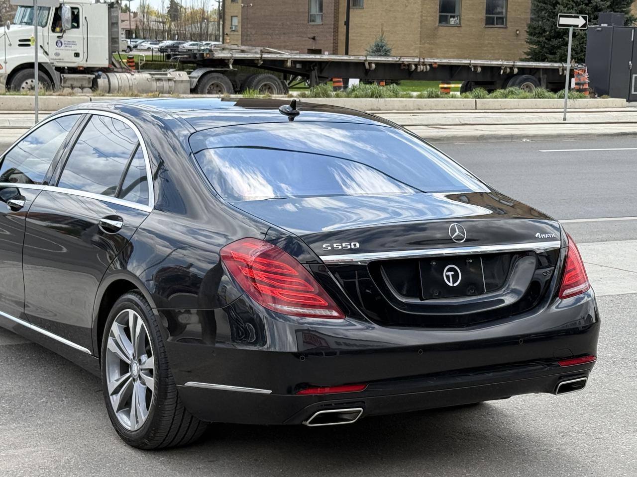 2014 Mercedes-Benz S-Class S550 LWB | LIKE NEW | LOADED - Photo #14