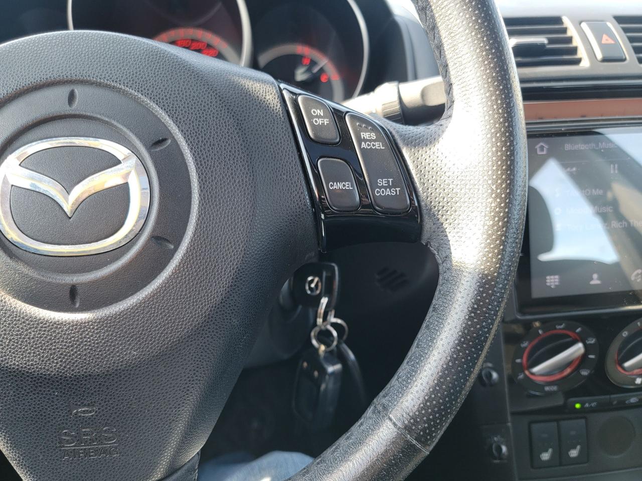 2009 Mazda MAZDA3 GT - Photo #16