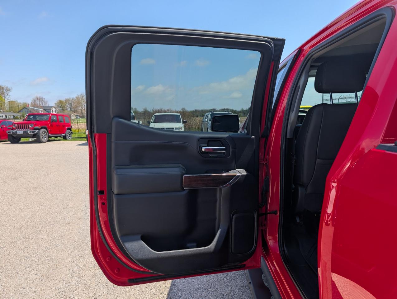 2019 Chevrolet Silverado 1500 LT Trail Boss - Photo #16