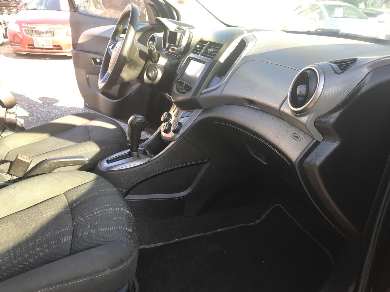 2016 Chevrolet Sonic LT - Photo #17