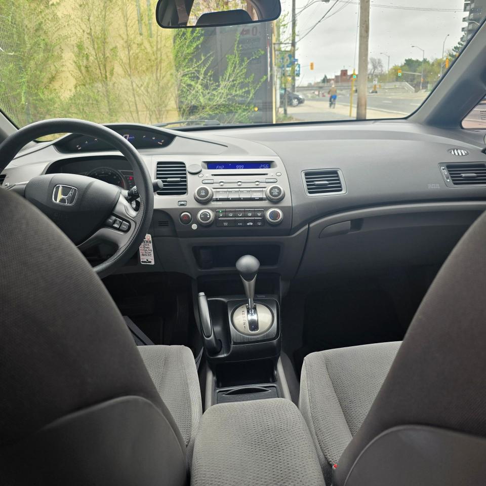 2008 Honda Civic DX-G - Photo #14