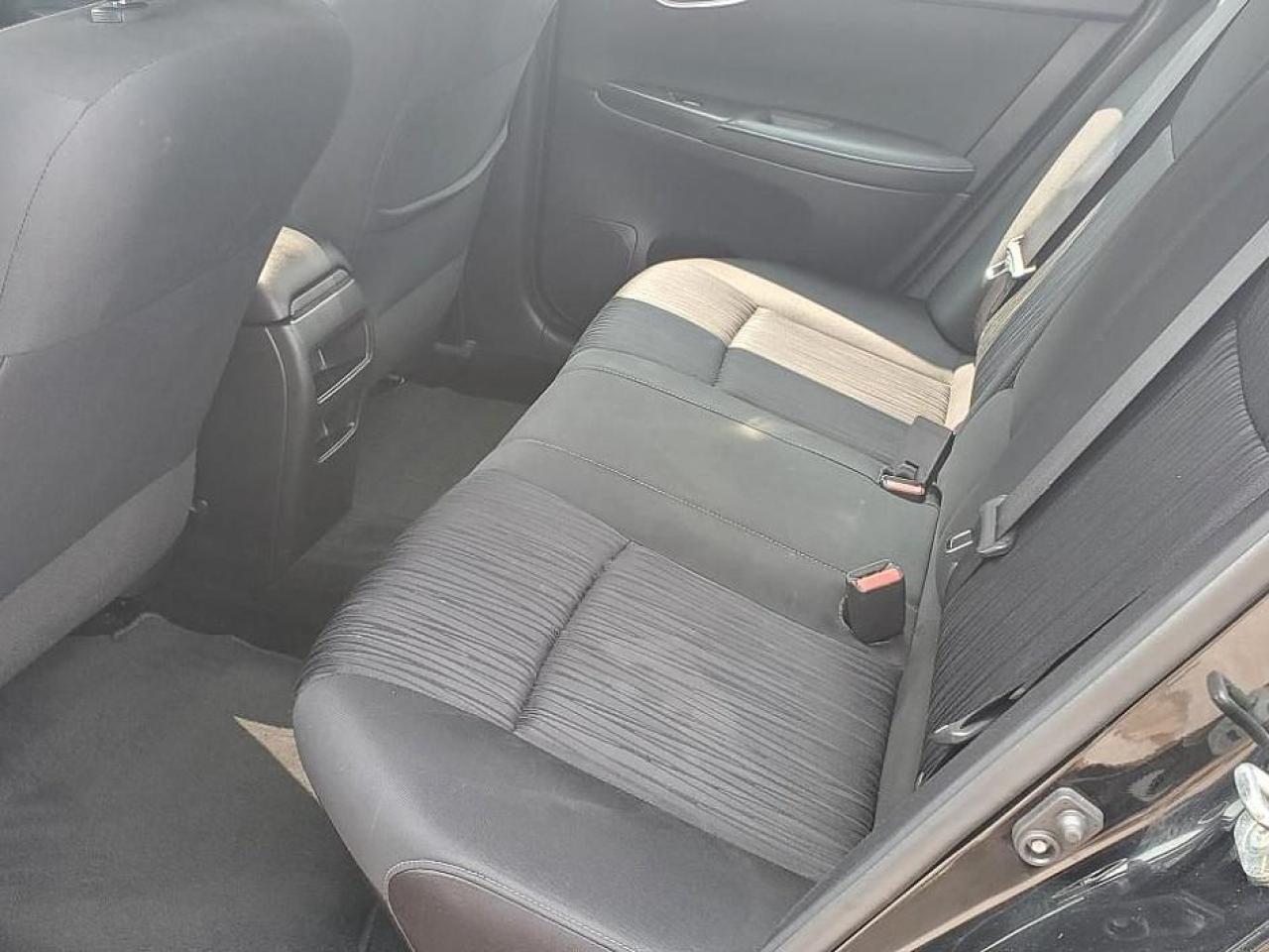 2019 Nissan Sentra SV-SUNROOF-HEATED SEATS-REAR CAMERA-BLUETOOTH - Photo #19