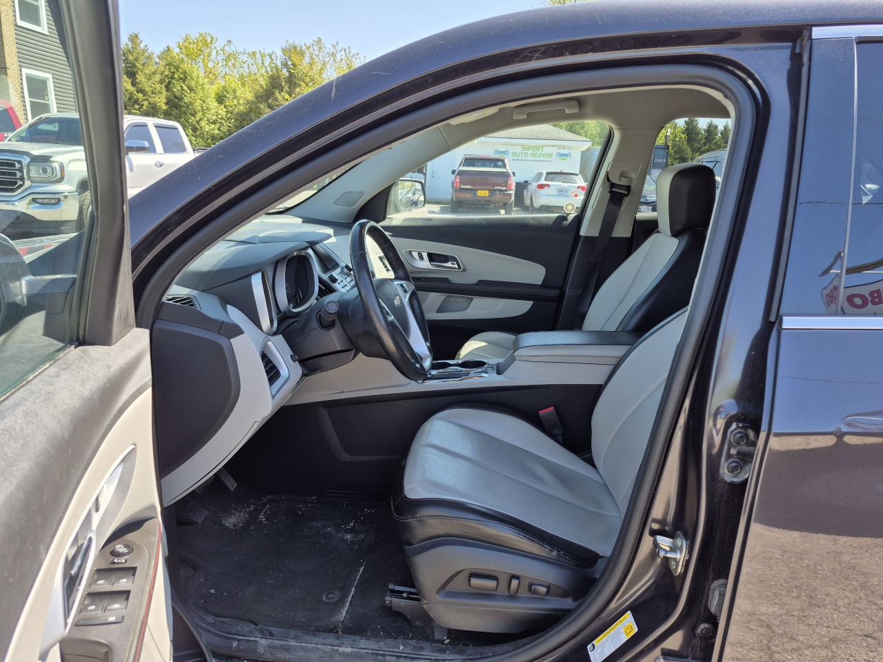 2014 Chevrolet Equinox LT Photo27