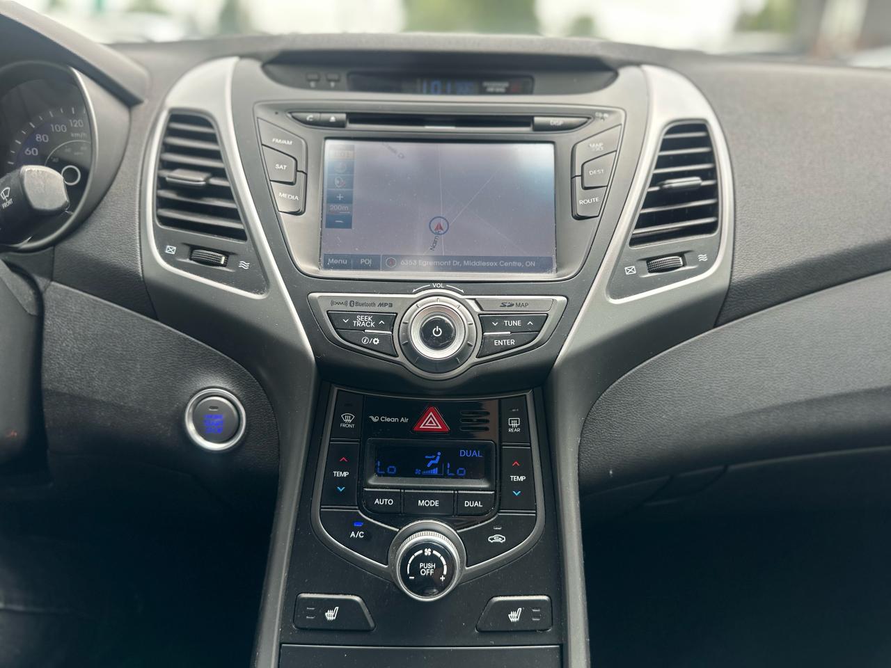2015 Hyundai Elantra Auto Limited - One Owner/Certified Photo38