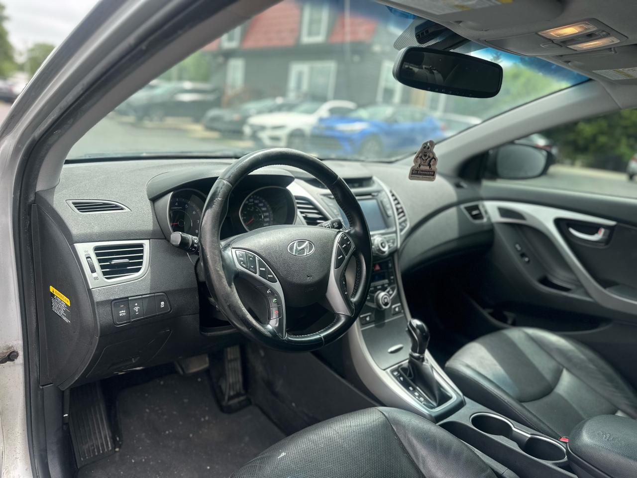 2015 Hyundai Elantra Auto Limited - One Owner/Certified Photo33