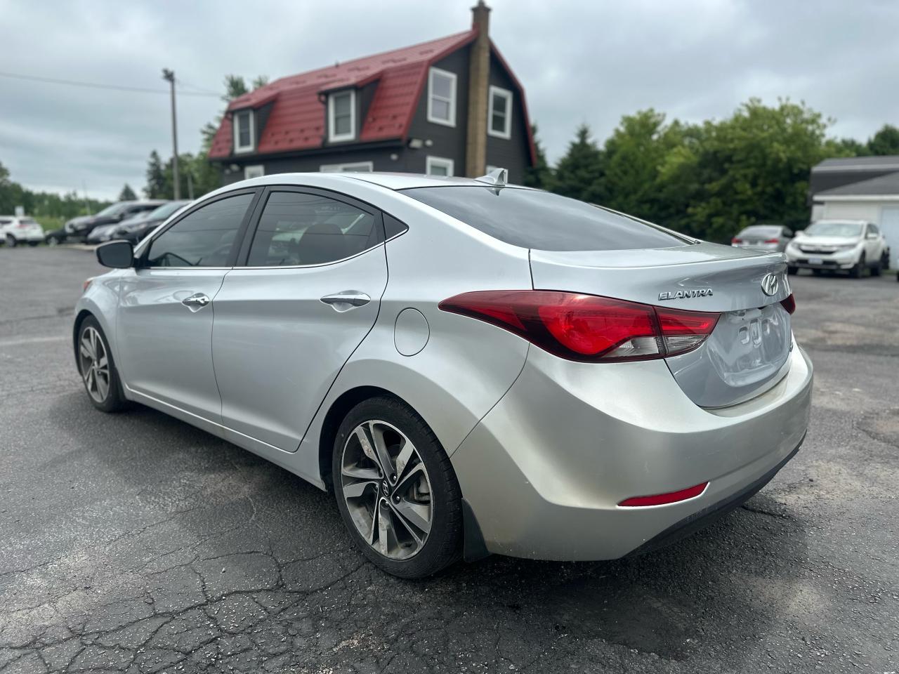 2015 Hyundai Elantra Auto Limited - One Owner/Certified Photo27