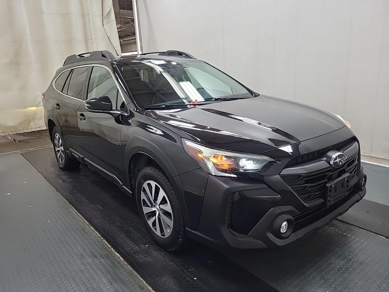 Used 2023 Subaru Outback 2.5i TOURING - PANORAMA ROOF - BACK-UP CAMERA !! for sale in Burlington, ON