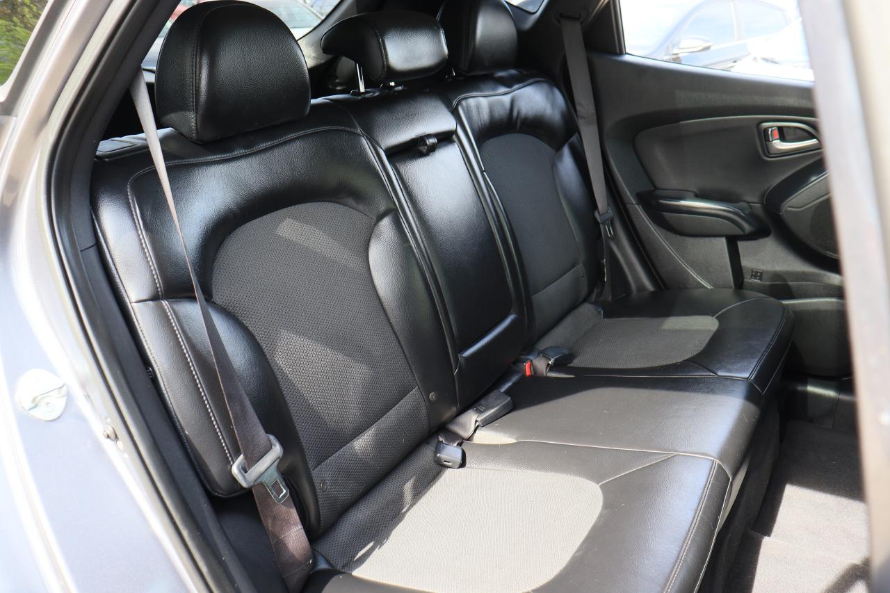 2014 Hyundai Tucson GLS | AWD | Leather | Pano Roof | Alloys | Tinted Photo66