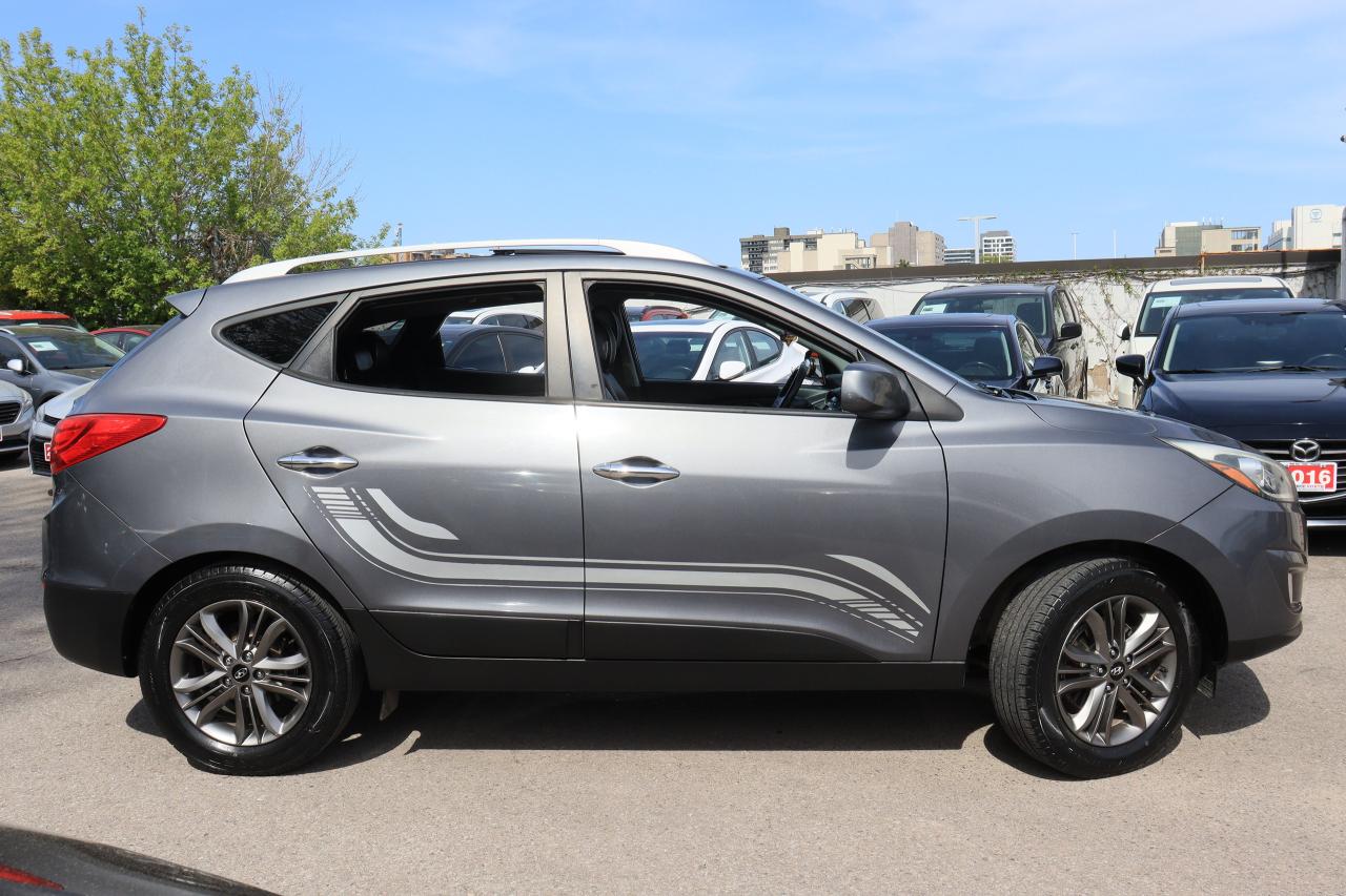 2014 Hyundai Tucson GLS | AWD | Leather | Pano Roof | Alloys | Tinted Photo46