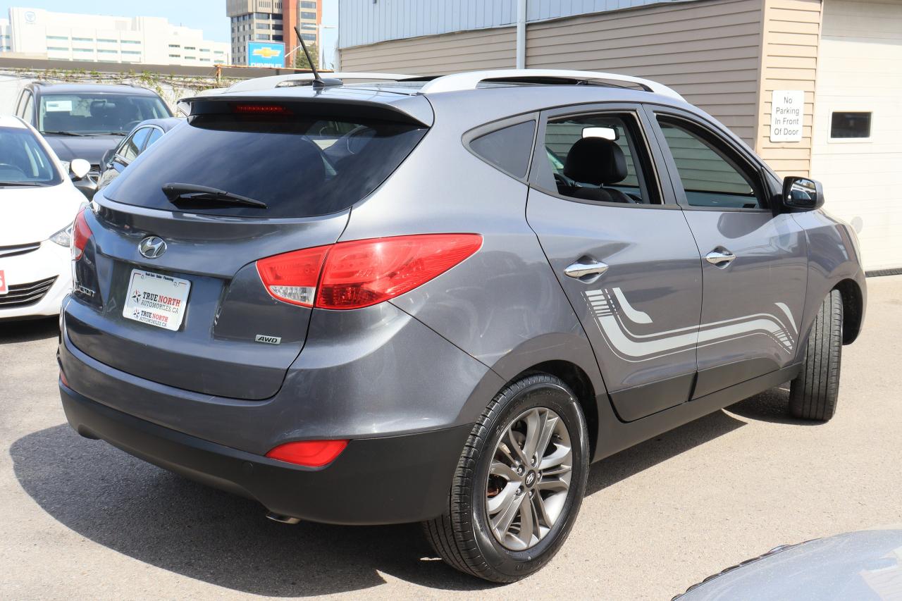 2014 Hyundai Tucson GLS | AWD | Leather | Pano Roof | Alloys | Tinted Photo45
