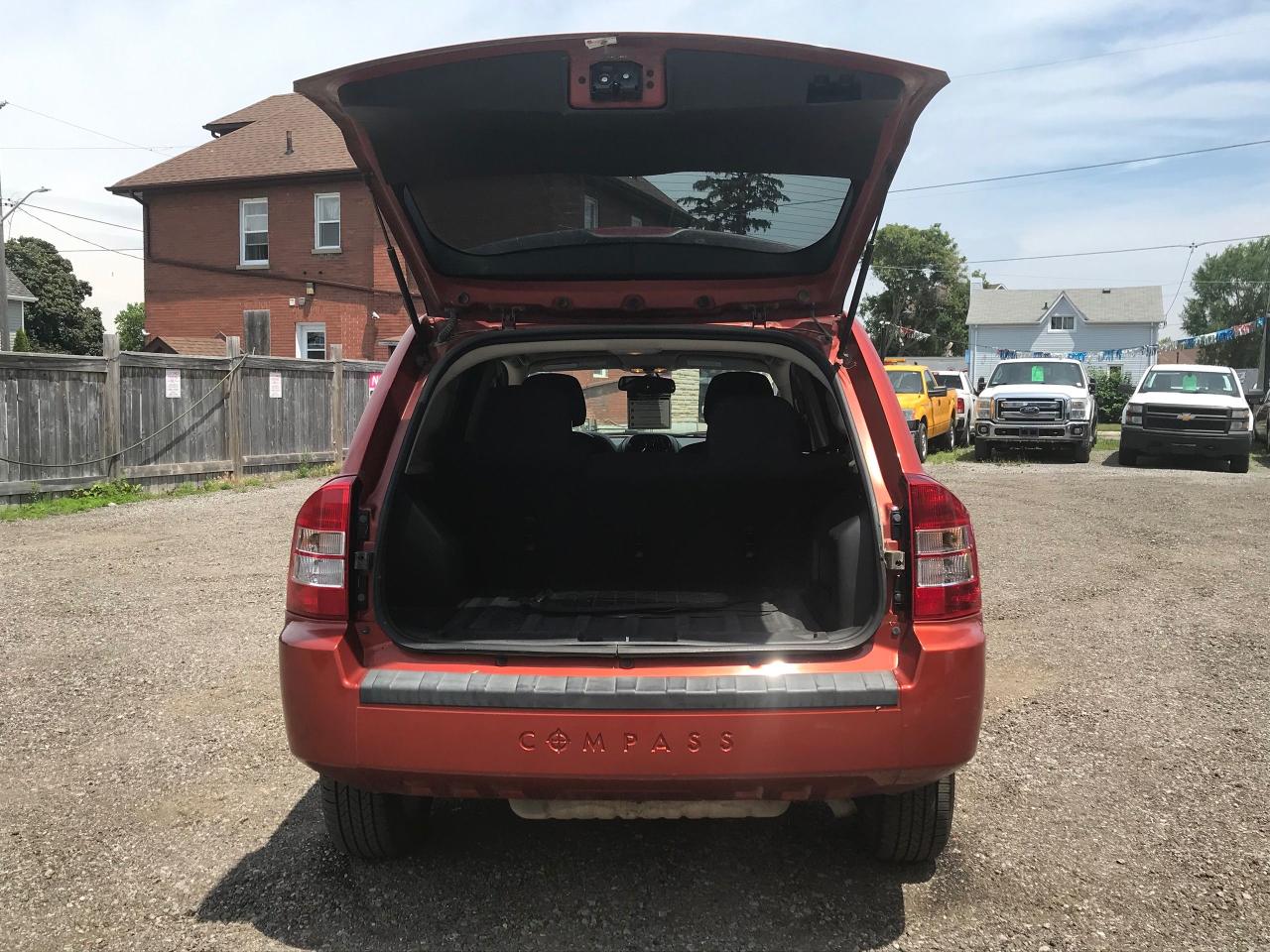2010 Jeep Compass North Edition - Photo #10