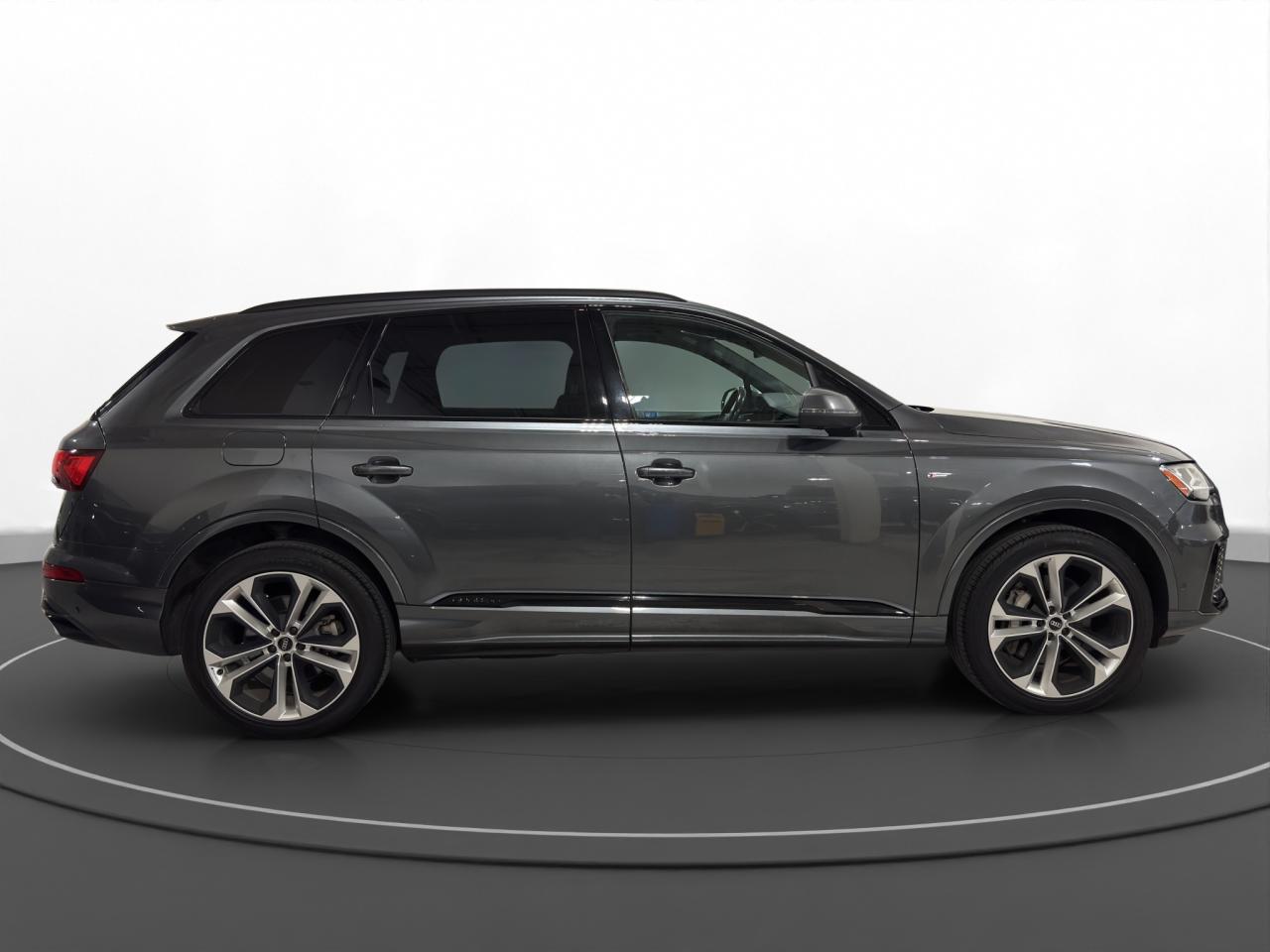 2021 Audi Q7 PROGRESSIV - Photo #4