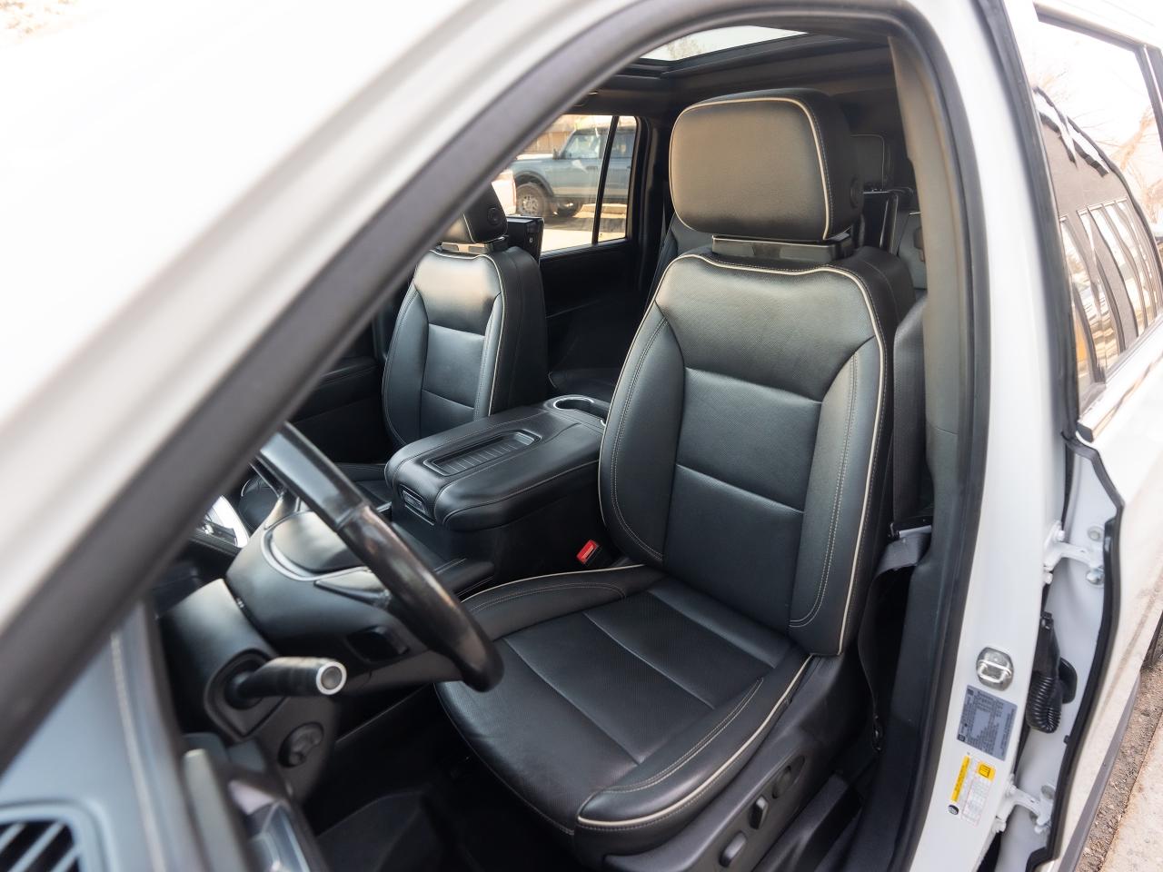 2022 GMC Yukon XL 4WD 4dr SLT XL 8 PASSENGER Photo44