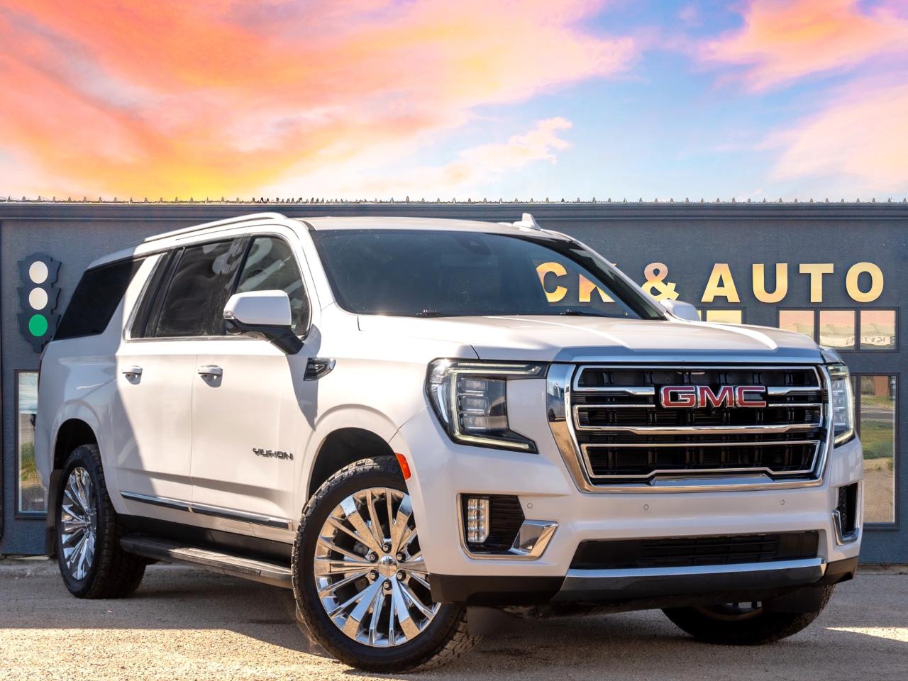 2022 GMC Yukon XL 4WD 4dr SLT XL 8 PASSENGER Photo26