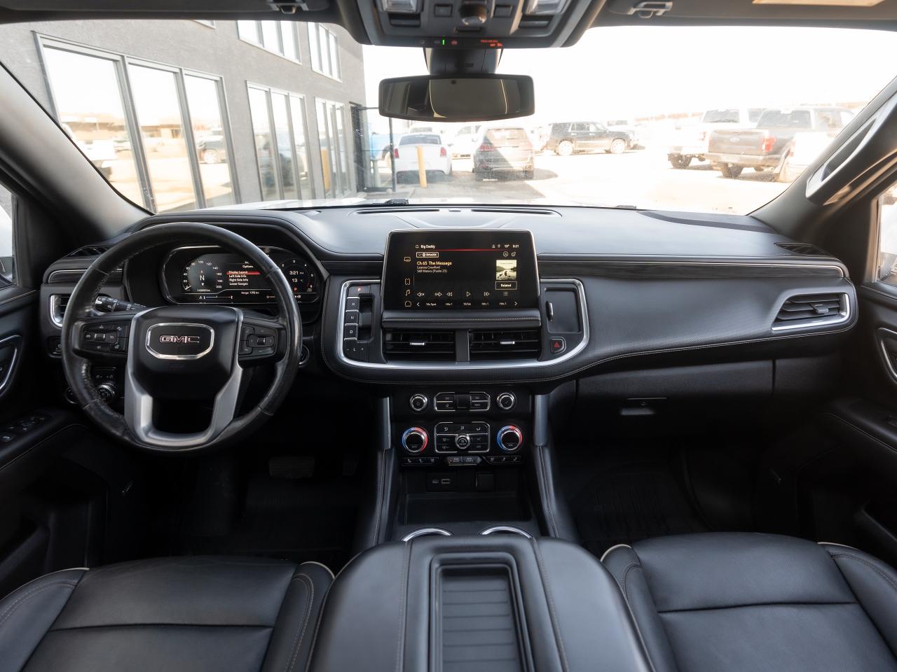 2022 GMC Yukon XL 4WD 4dr SLT XL 8 PASSENGER Photo7