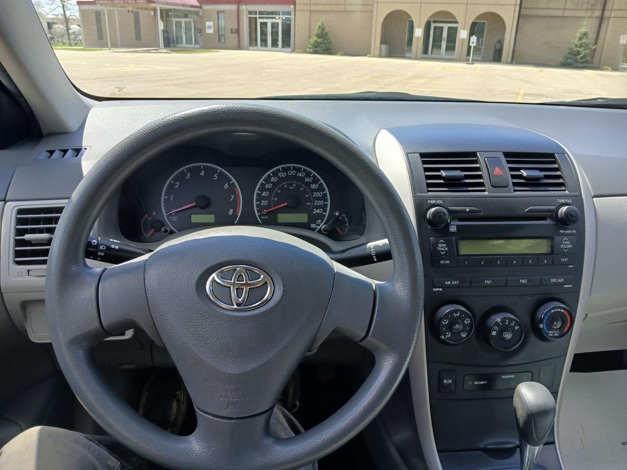 2009 Toyota Corolla 4DR SDN AUTO CE - Photo #10