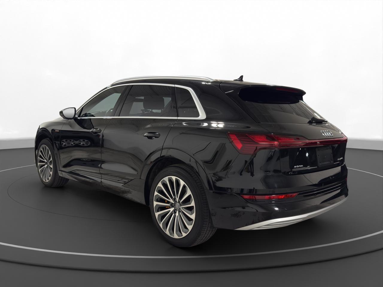 2019 Audi E-Tron Prestige quattro - Photo #8